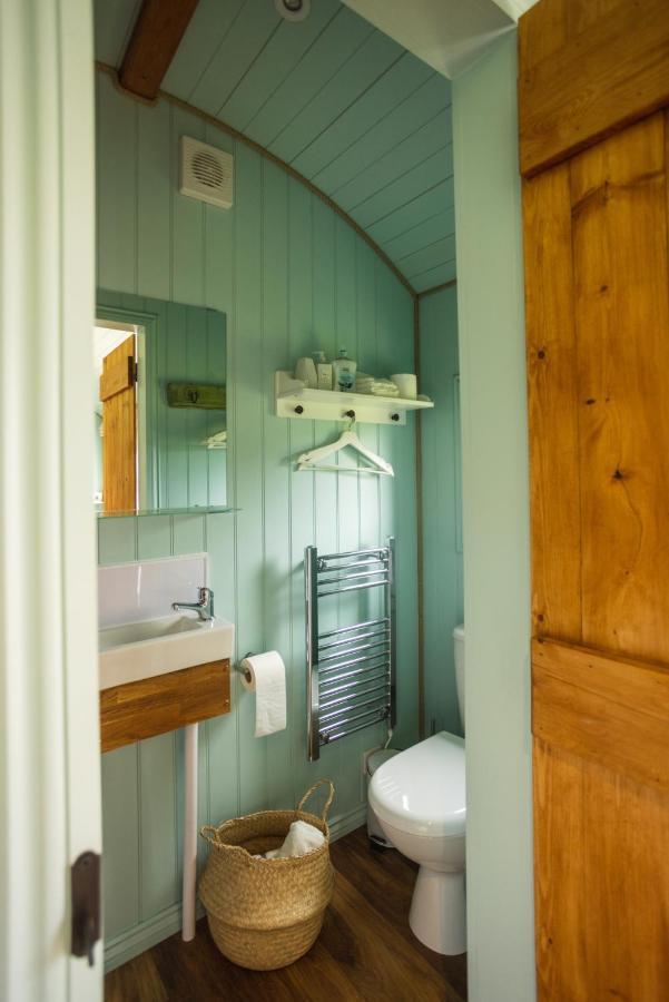 Mulsford Cottage Malpas  Rum bild